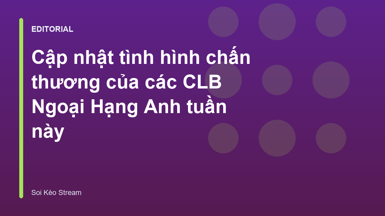 Cầu thủ bóng đá đang được chăm sóc y tế trên sân
